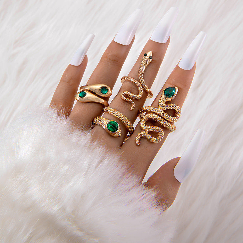 Wholesale  Exaggerated Snake Ring Four-piece Set Inlay Old Animal Ring Set